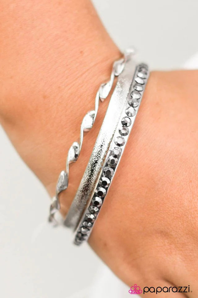 Pulsera Paparazzi ~ Sabes que te gusta - Plata