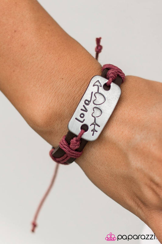 Pulsera Paparazzi ~ Amor temerario - Rojo