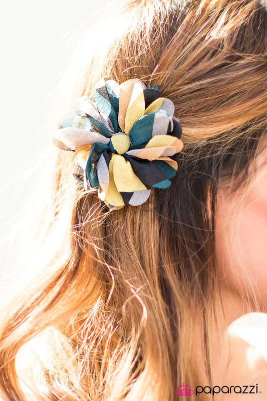 Paparazzi Hair Accessories ~ The Girl Who Cried Wolf - Yellow