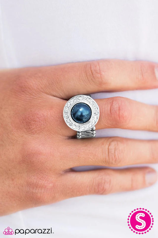 Paparazzi Ring ~ Center of it All - Blue