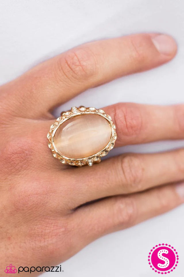 Anillo Paparazzi ~ Romance fugaz - Oro