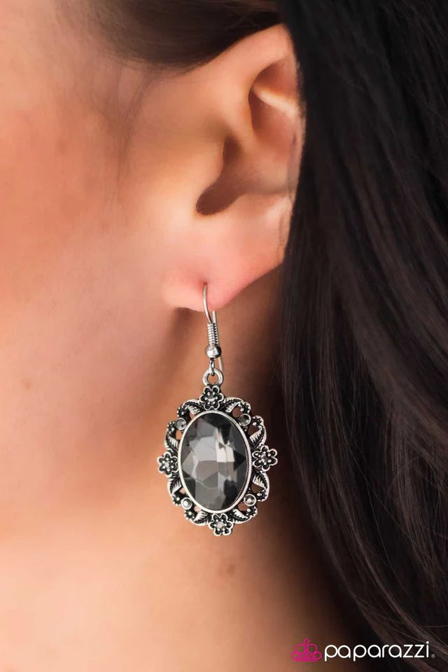 Paparazzi Earring ~ To Buy Or Not To Buy - Silver