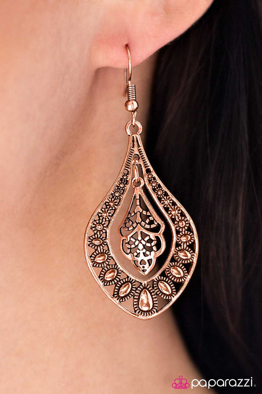 Paparazzi Earring ~ Arabian Affair - Copper