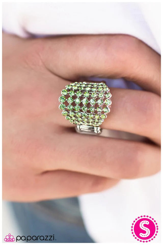 Anillo Paparazzi ~ Mamá te va a comprar un diamante - Verde