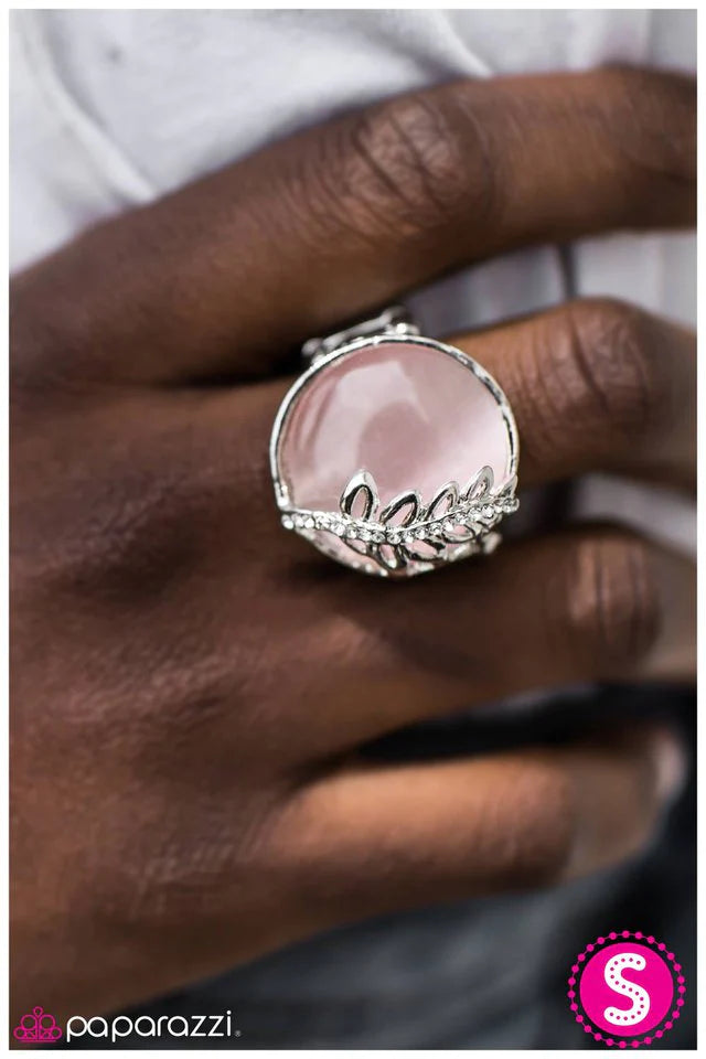 Anillo Paparazzi ~ Bajo la luna de la cosecha - Rosa