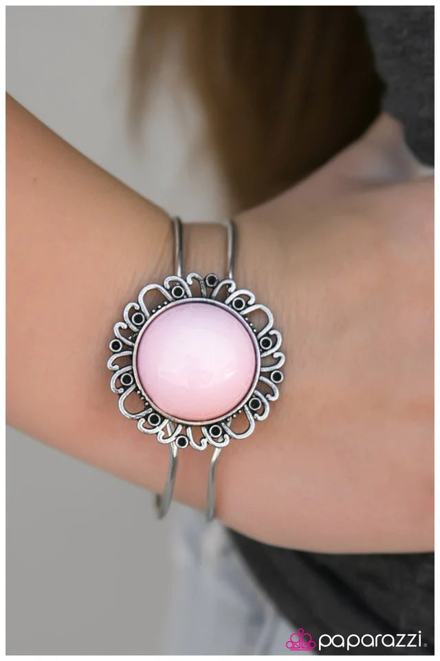 Paparazzi Bracelet ~ Pie In The Sky - Pink