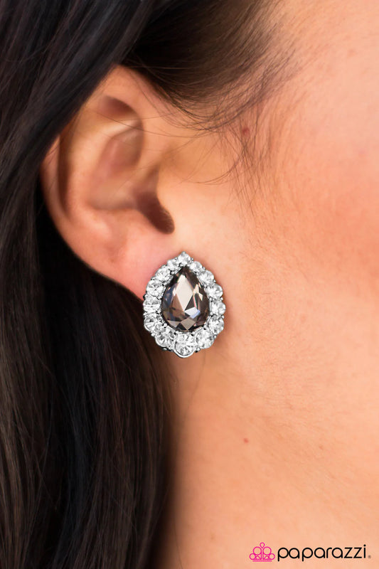 Paparazzi Earring ~ The Preamble - Silver