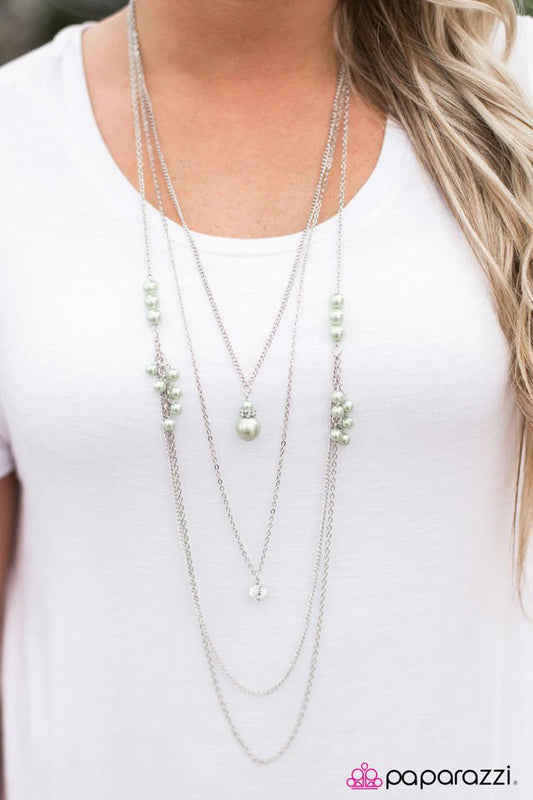 Paparazzi Necklace ~ Imperfect Cadence - Green