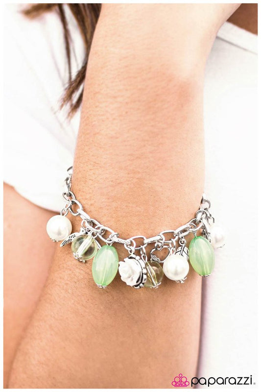 Pulsera Paparazzi ~ Love Doves - Verde