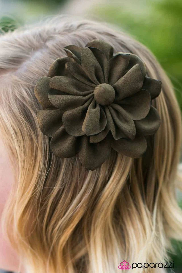 Paparazzi Hair Accessories ~ If Wishes Were Horses... - Green