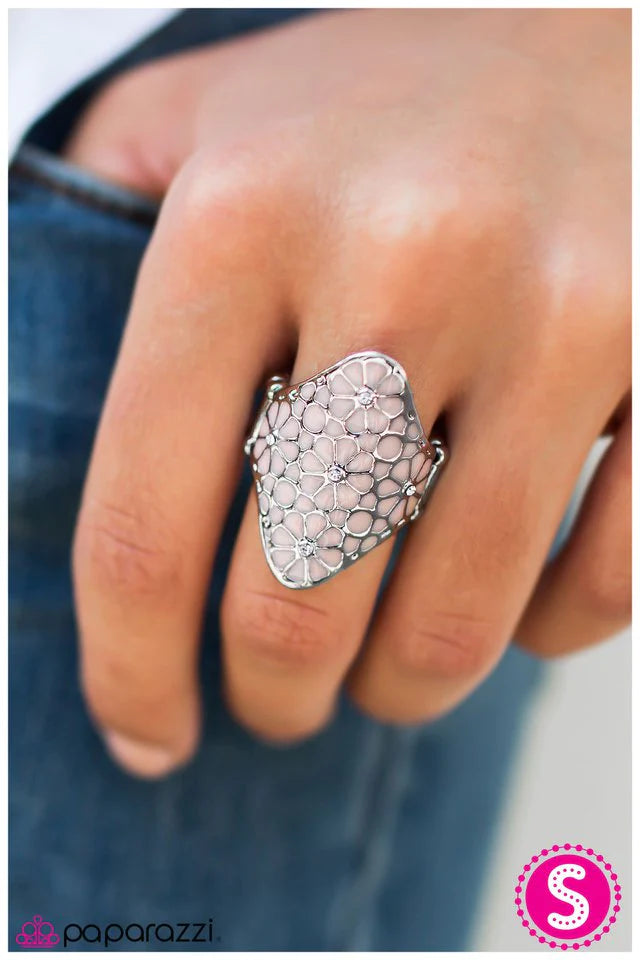 Paparazzi Ring ~ A Spring Spree - Pink