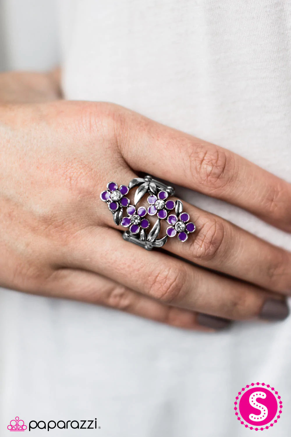 Anillo Paparazzi ~ Delicias de primavera - Púrpura