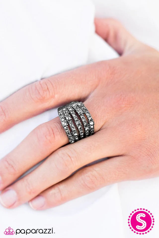 Paparazzi Ring ~ Sparkle Like You Mean It! - Silver