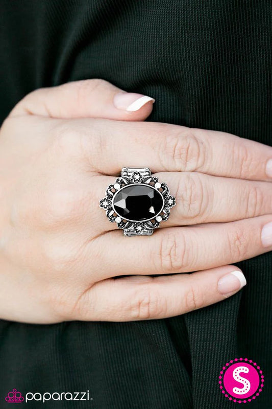 Anillo Paparazzi ~ ¡Brillante! - Negro