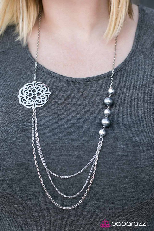 Paparazzi Necklace ~ Lets Travel The World! - Silver