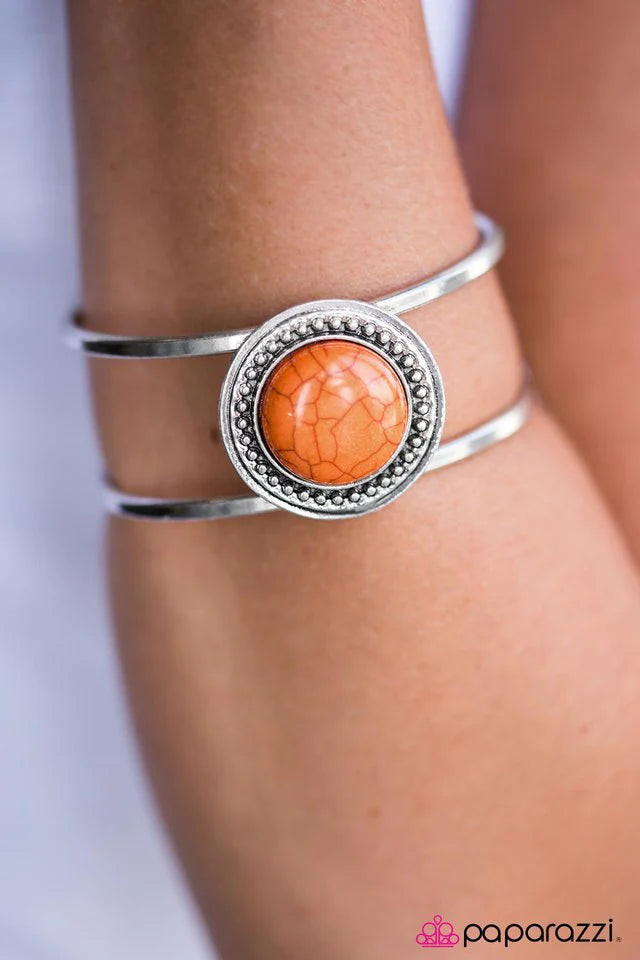 Pulsera Paparazzi ~ Rodeo Sweethearts - Naranja