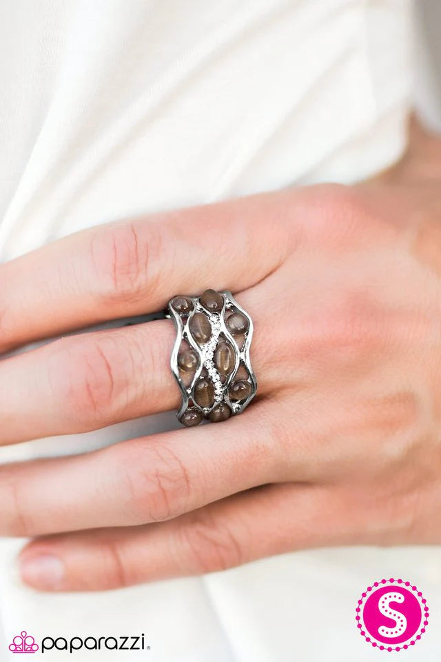 Paparazzi Ring ~ Just GLOW With It - Brown