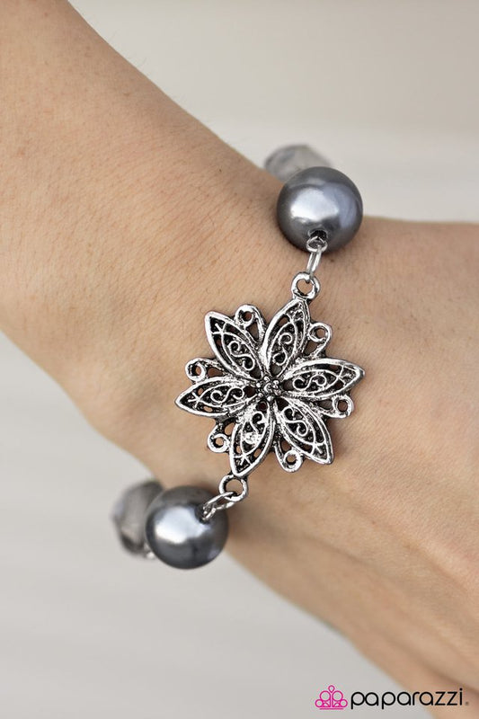 Paparazzi Bracelet ~ One More Thing - Silver