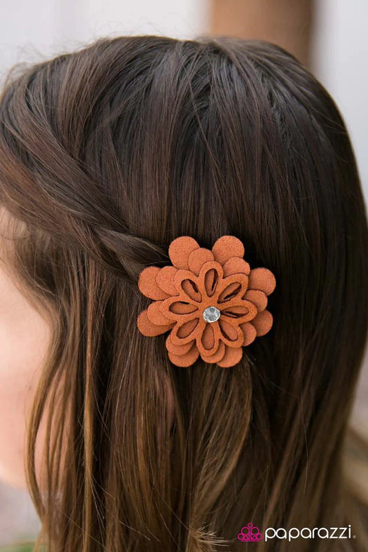 Accesorios para el cabello de Paparazzi ~ Valley Girl - Naranja