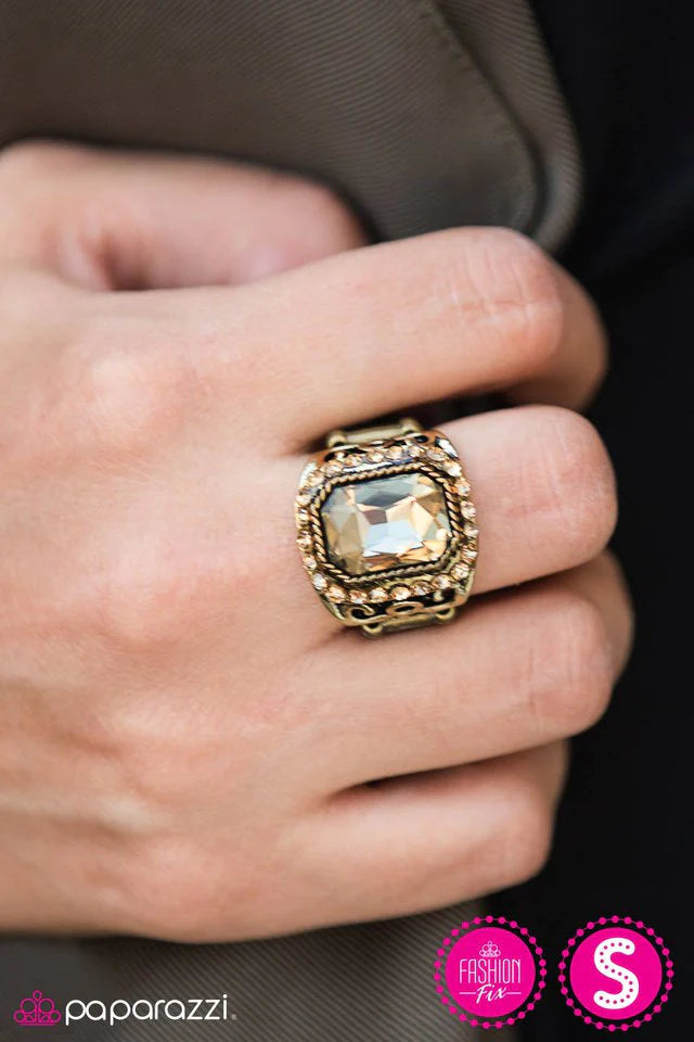 Paparazzi Ring ~ Battle Of The Bling - Brass