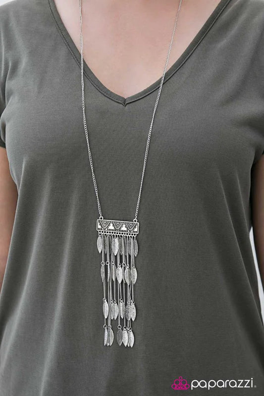 Paparazzi Necklace ~ RUSTLE and Flow - Silver