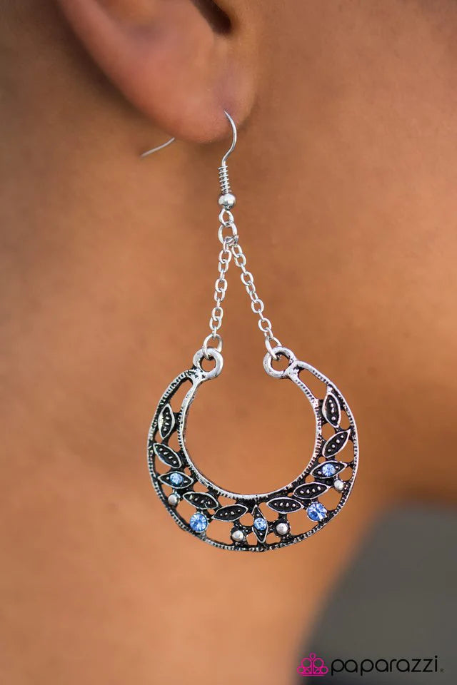 Paparazzi Earring ~ BEAM On! - Blue