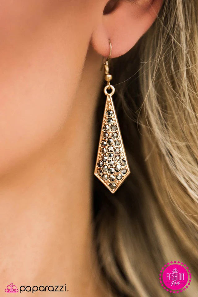 Paparazzi Earring ~ Digging For Glitter - Gold