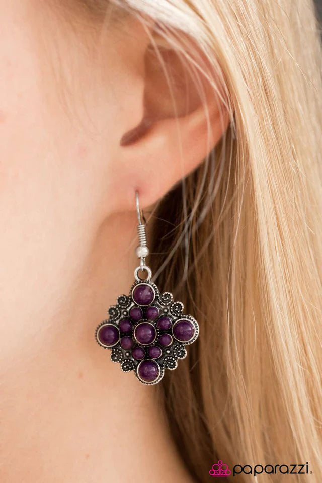 Paparazzi Earring ~ Vintage Vibrato - Purple