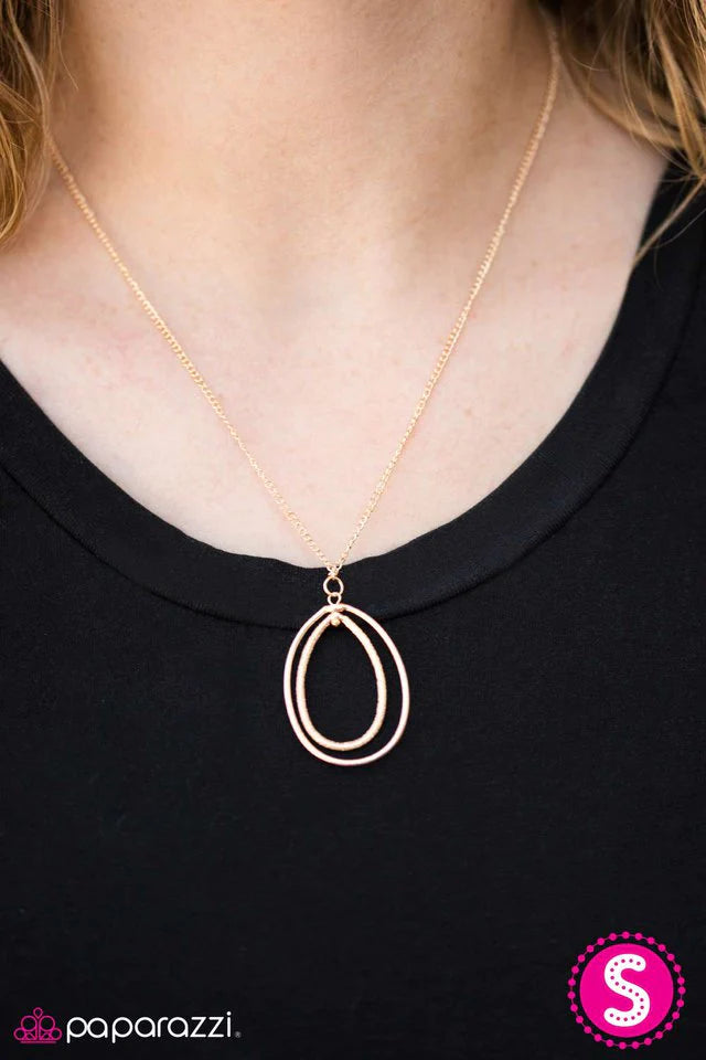 Collar Paparazzi ~ Ole Glory - Oro