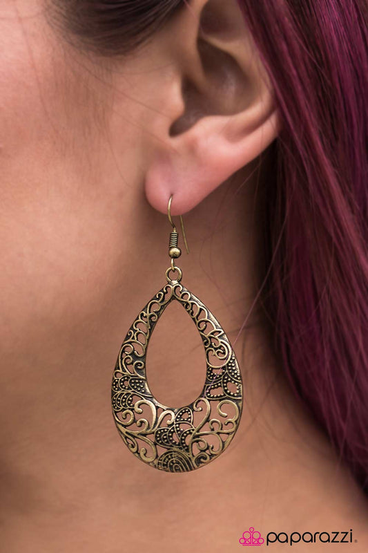 Paparazzi Earring ~ Avant GARDEN  - Brass