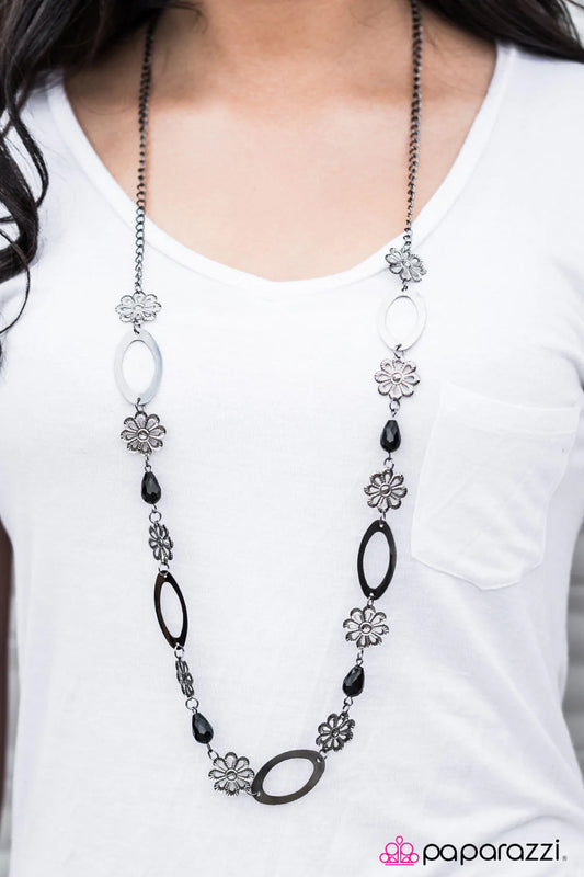 Paparazzi Necklace ~ Garden Harmony  - Black