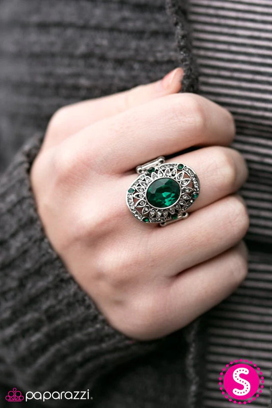 Anillo de paparazzi ~ Boss Babe - Verde