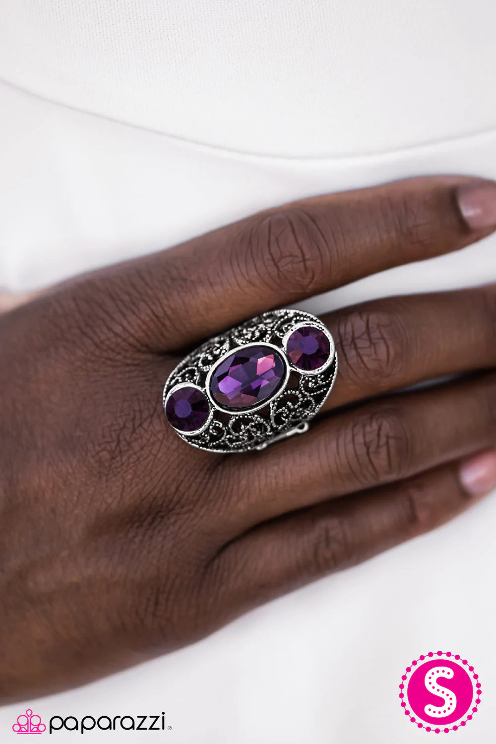 Paparazzi Ring ~ Party Royale  - Purple