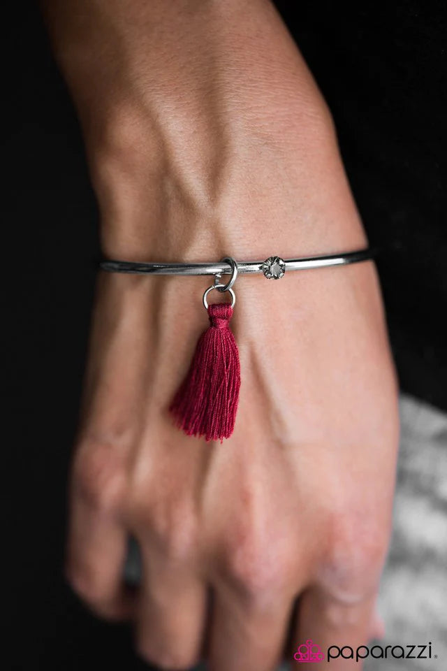 Pulsera Paparazzi ~ Genteel Genie - Rojo