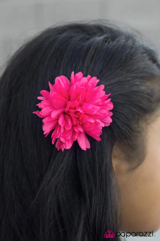 Accesorios para el cabello de Paparazzi ~ Petals-A-Plenty - Rosa