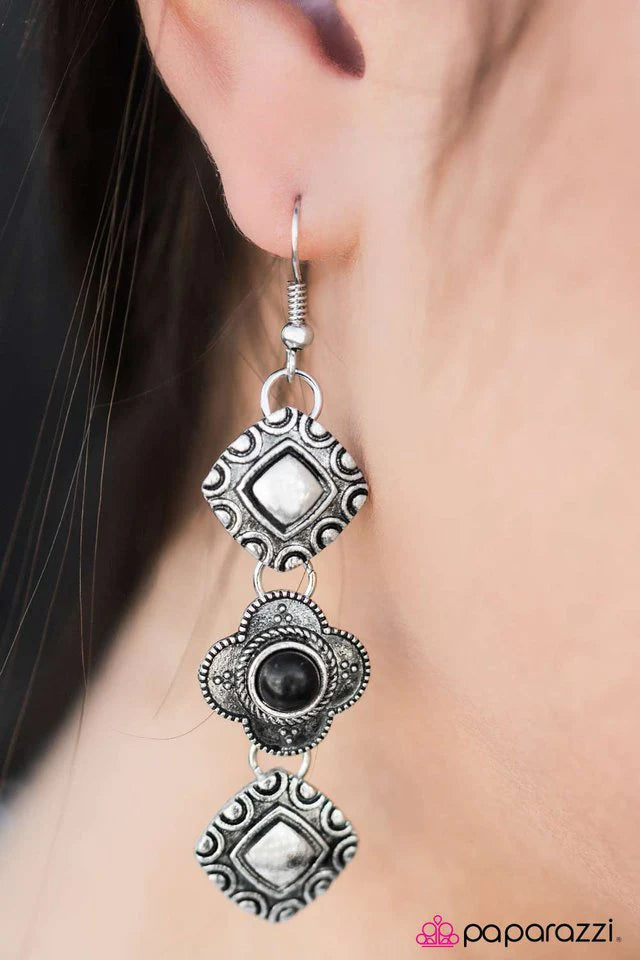 Paparazzi Earring ~ Western Wallflower - Black