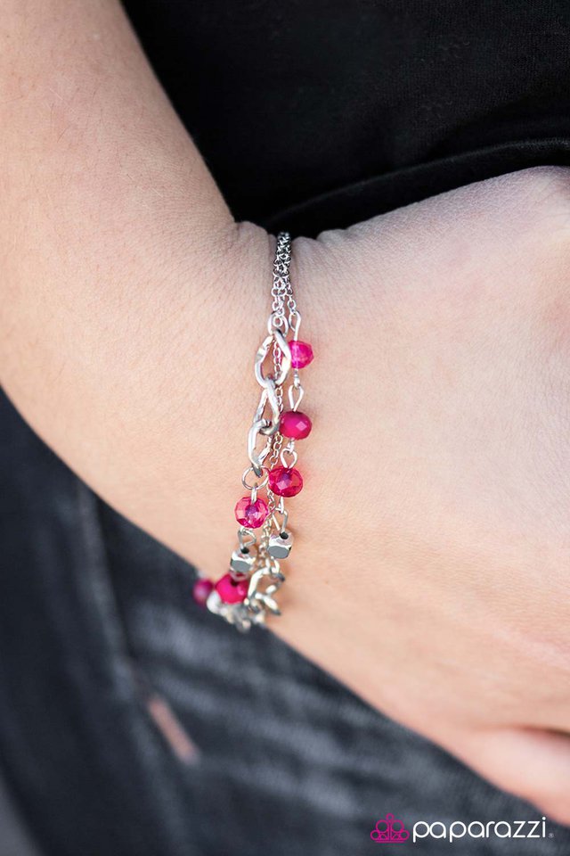 Pulsera Paparazzi ~ Serene Horizons - Rosa