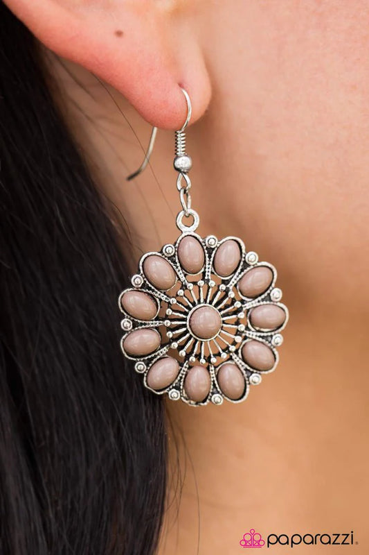 Paparazzi Earring ~ The Lotus Palace - Brown