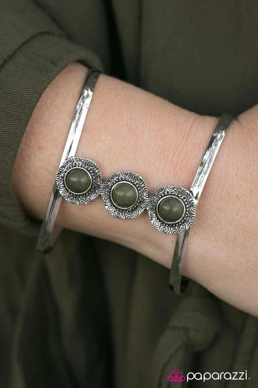 Paparazzi Bracelet ~ Meadow Melody - Green