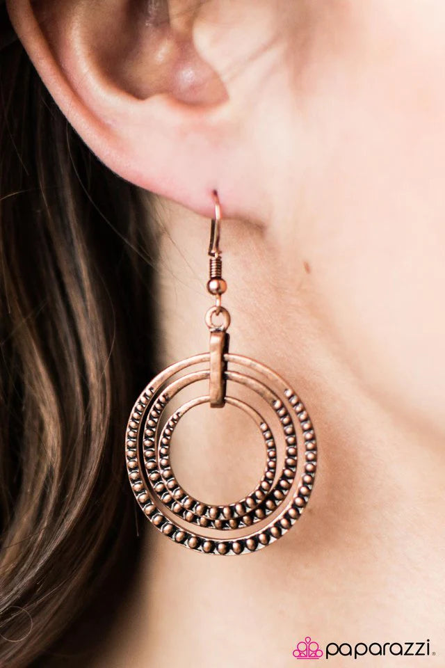 Paparazzi Earring ~ You Make Me Dizzy - Copper