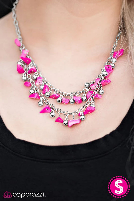 Collar Paparazzi ~ Coastal Living - Rosa