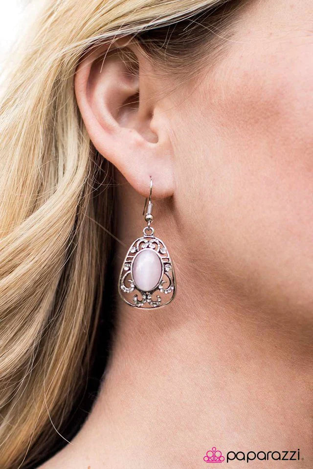 Paparazzi Earring ~ Royalty Awaits - Pink