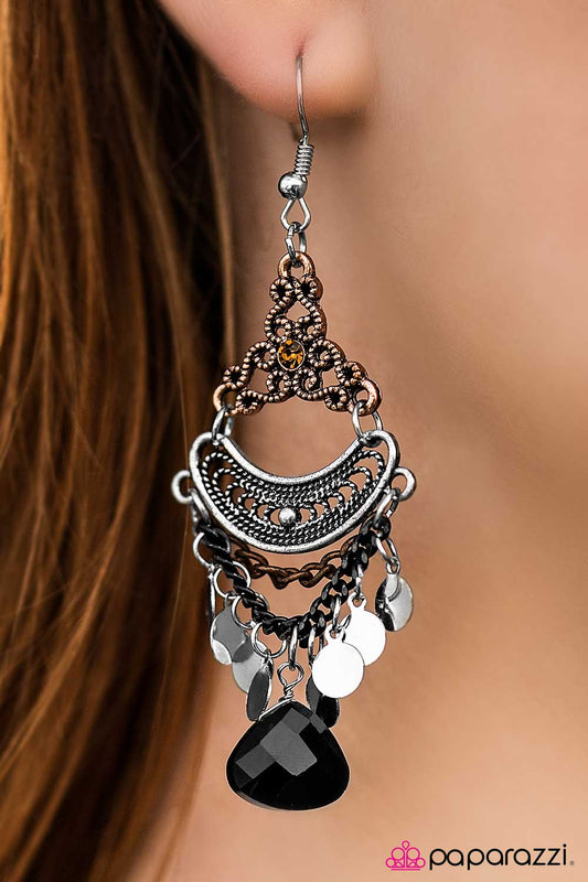 Paparazzi Earring ~ Metal Mambo - Multi