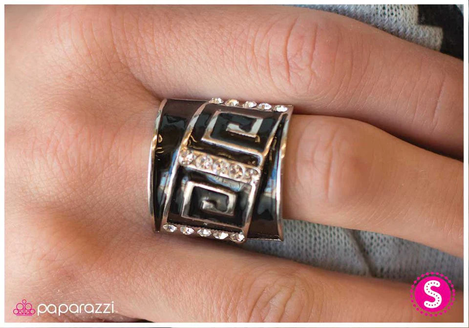 Anillo Paparazzi ~ A-Mazed - Negro