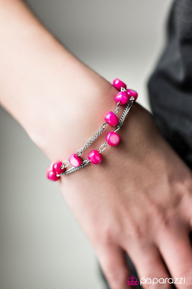 Pulsera Paparazzi ~ Love On The Rocks - Rosa