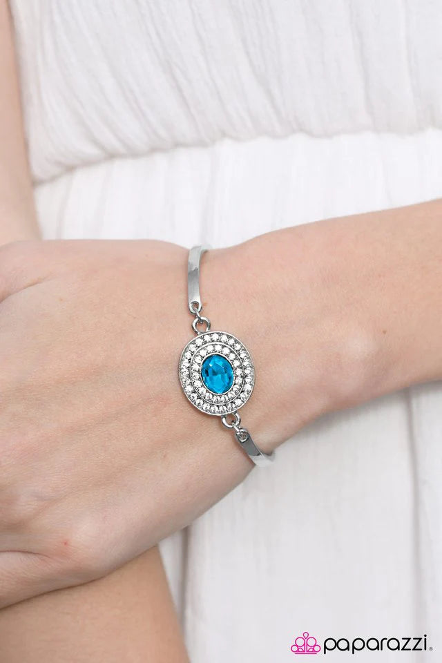 Pulsera Paparazzi ~ Living Large - Azul