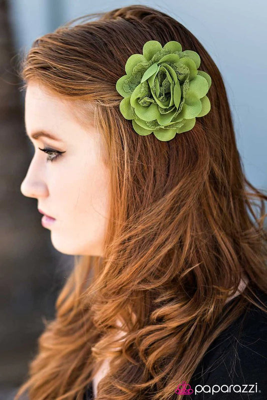 Paparazzi Hair Accessories ~ Setting the Tone - Green