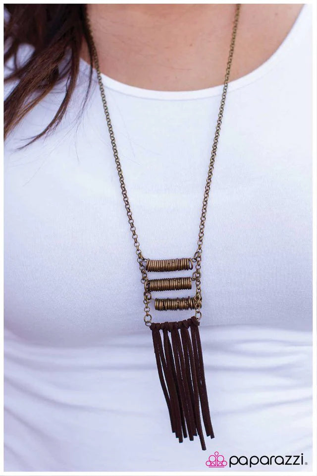 Paparazzi Necklace ~ Persuede Me - Brass