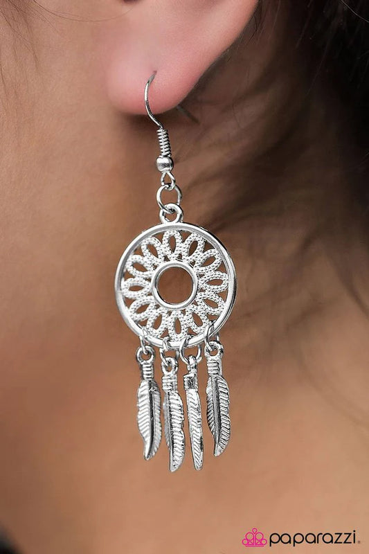 Paparazzi Earring ~ Suncatcher - Silver