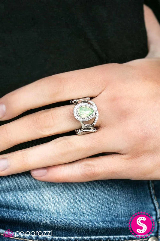 Paparazzi Ring ~ If I Dream It... - Green